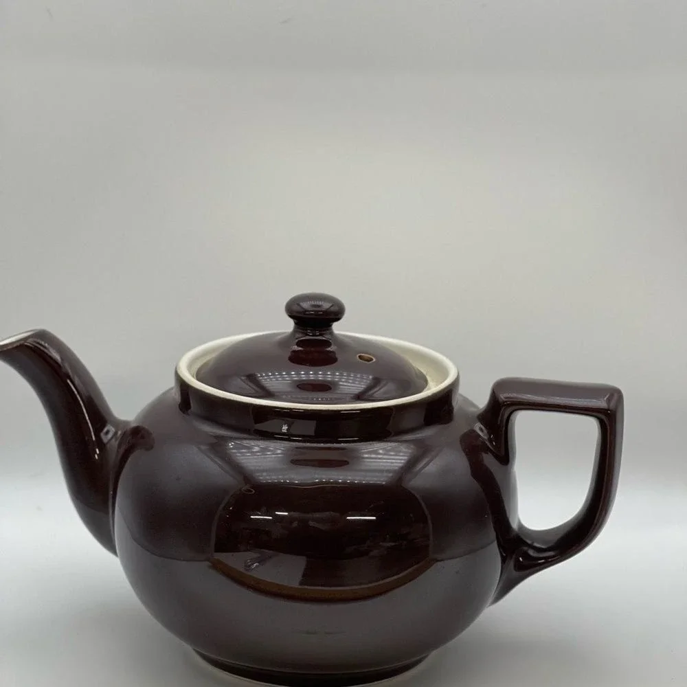 Vintage Hall China Brown‎ Teapot Ivory Interior USA Drip Glaze Vented Lid